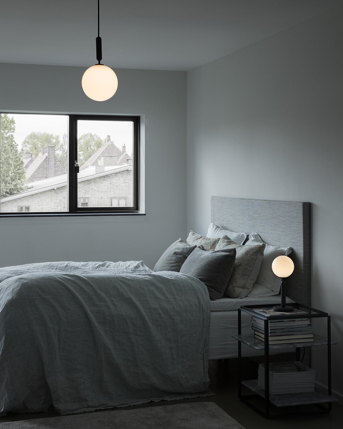 Miira 1 Large, rock grey / opal