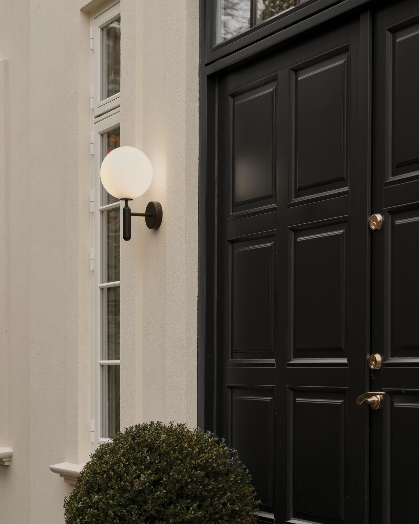 Miira Wall Outdoor, black / opal