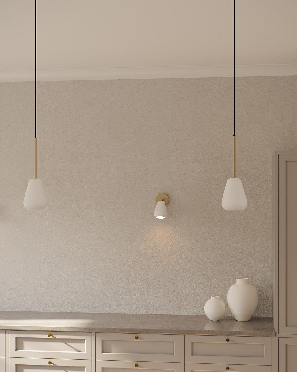 Anoli Spot Pendant, nordic gold / white