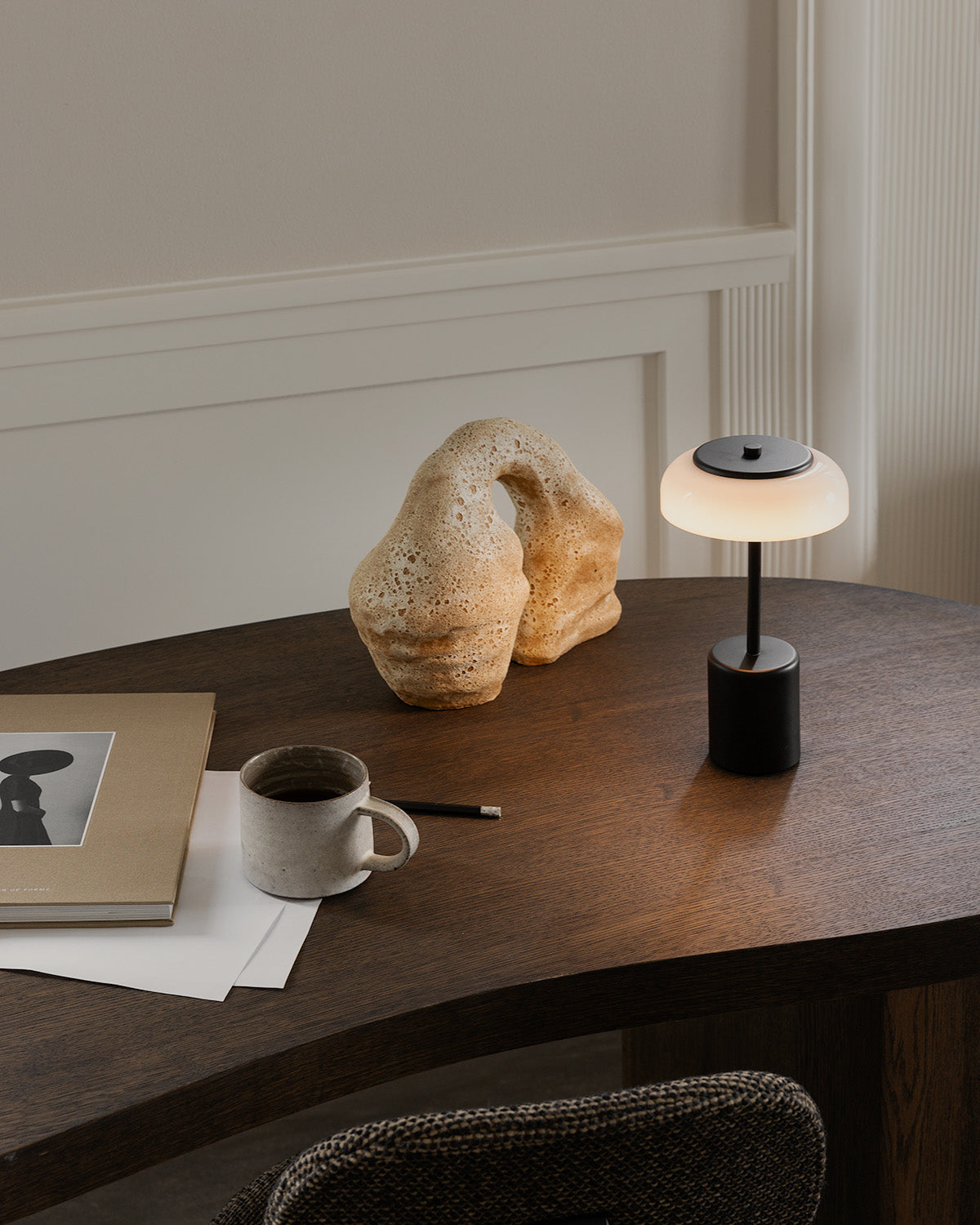 Blossi Table Mini, portable, black / opal